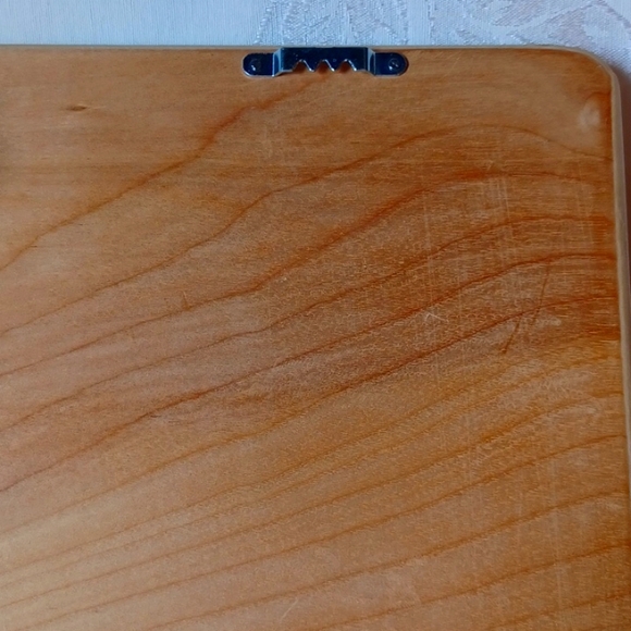 Four Peg Coat Rack/Wallhanging Great for a Country Home,Cottage,Cabin or Camp. - Picture 8 of 12